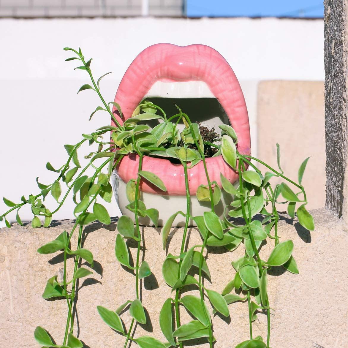 Keramik-Übertopf mit Lippen-Schmollmund