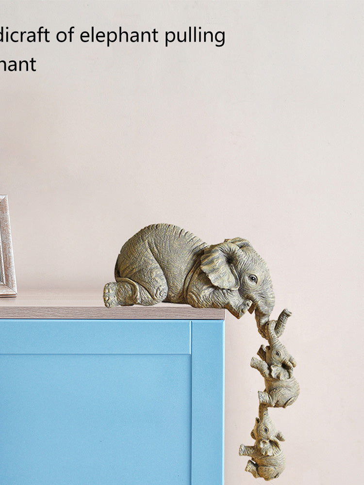 Elephant Mothers Hanging 2-Babies Figurine Animal Resin Craft Ornaments