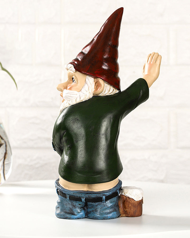 Funny peeing gnome Gnome Garden Statue