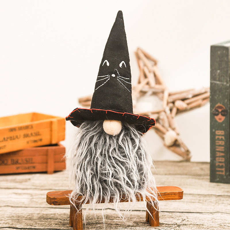 Halloween Cloak Hat Gnome