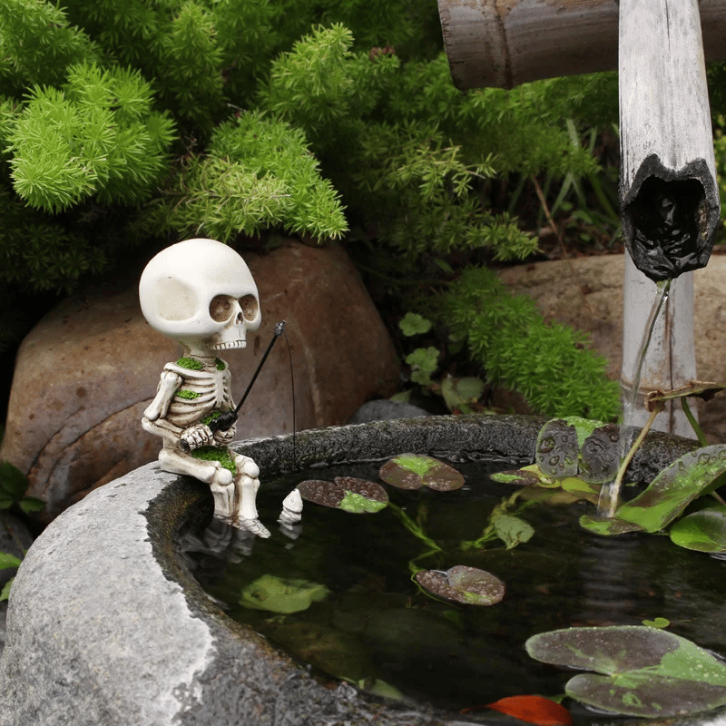 Fishing Skeleton Garden Accessory